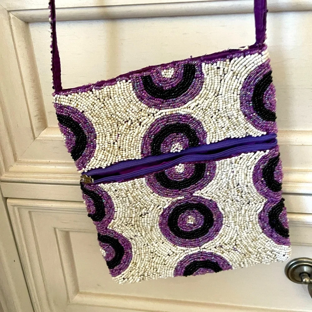 Vintage‎ Beaded Crossbody Purse. Purple, white, and black